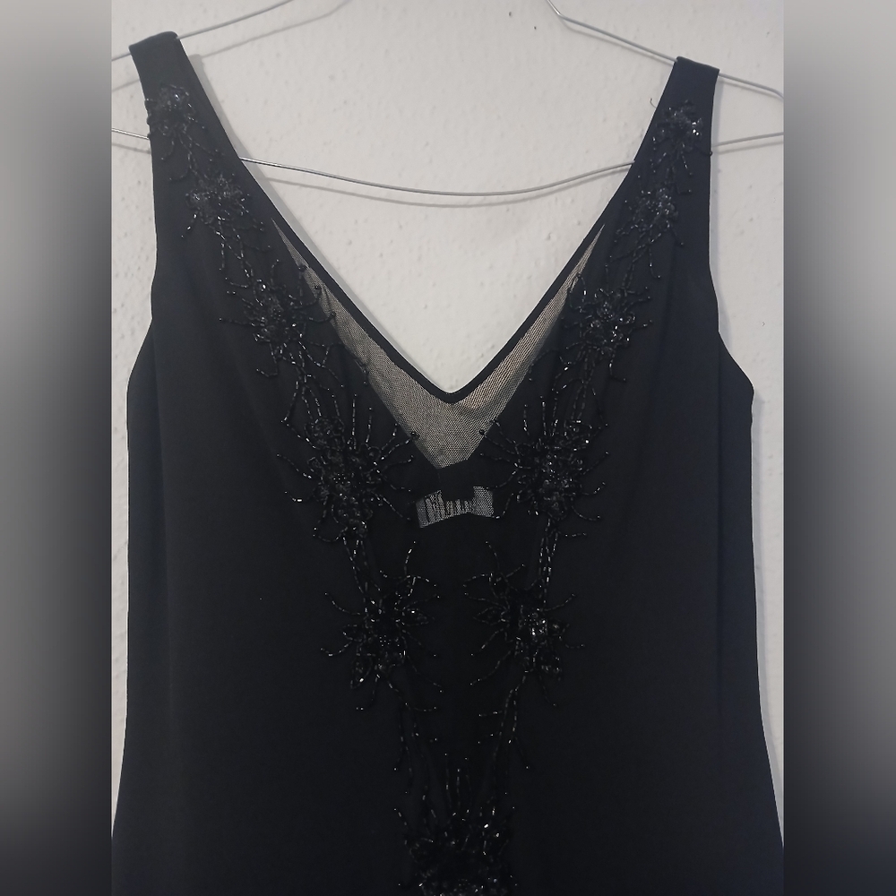 Laundry By Shelli Segal Black Beaded V-Neck Maxi Dress - Picture 7 of 16